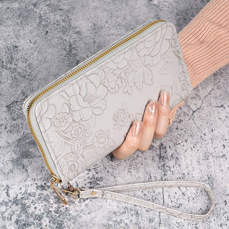 Monedero tarjetero floral con cremallera y asa de muñeca